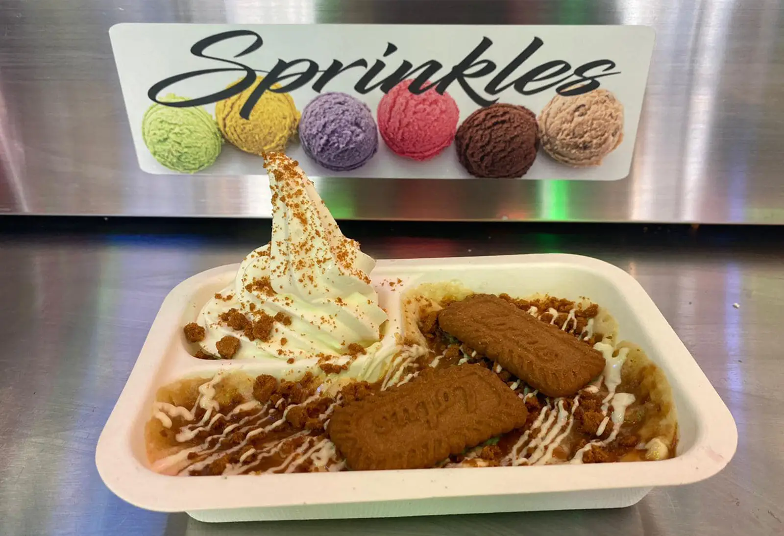 Top 5 Must-Try Desserts at Sprinkles Newport